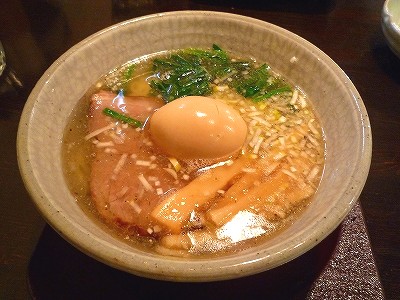 純塩らぁ麺（煮玉子トッピング）.jpg